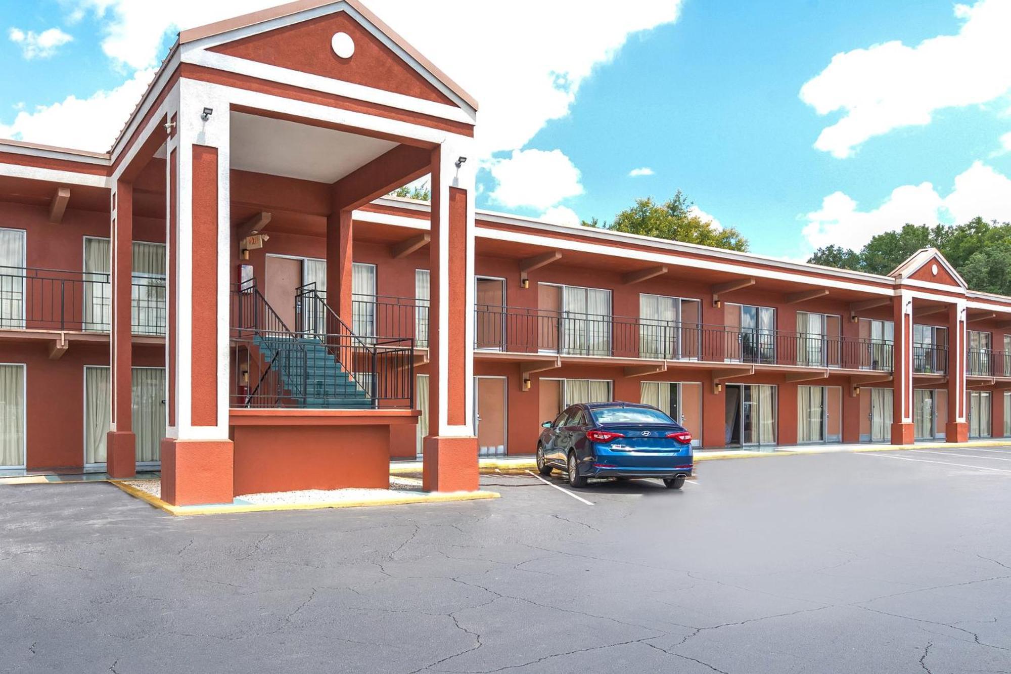 Oyo Hotel Mustang Silver Spring Fl ينابيع سيلفر المظهر الخارجي الصورة