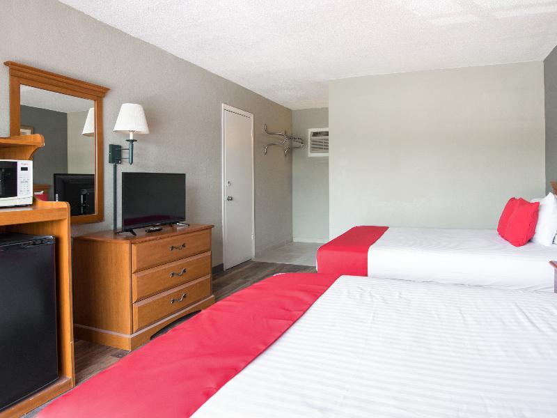 Oyo Hotel Mustang Silver Spring Fl ينابيع سيلفر المظهر الخارجي الصورة